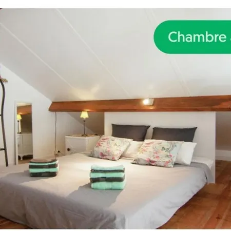 Hébergement de vacances Le mas de Coline- Gîte atypique ROCAMADOUR *