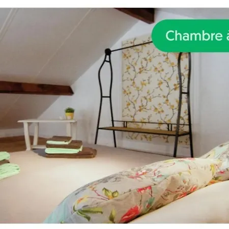 Le mas de Coline- Gîte atypique ROCAMADOUR Hébergement de vacances *
